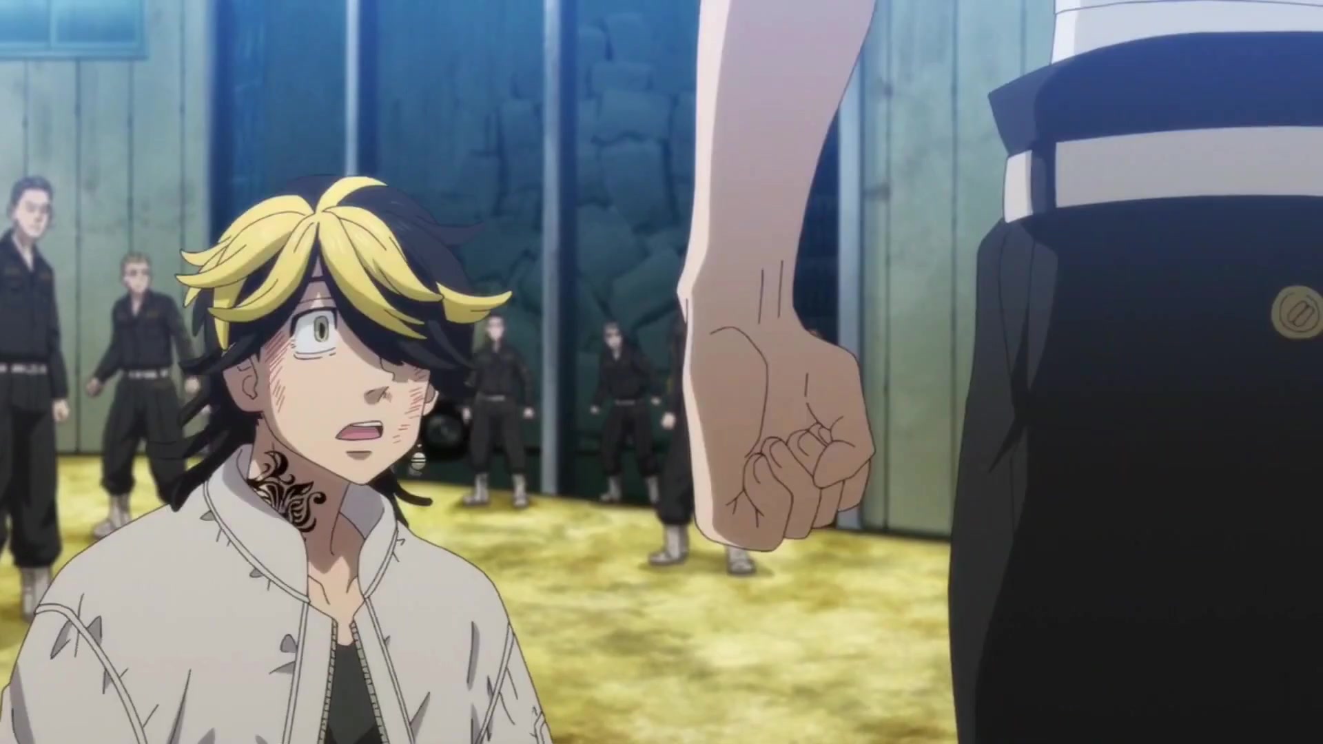 mikey fight s1 (15).mp4